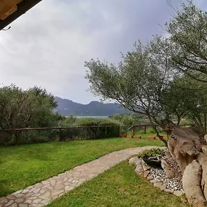 Bed & Breakfast Su Terrabinu, Porto Rotondo